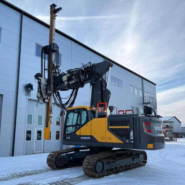 Volvo EC250 Pålningsrigg