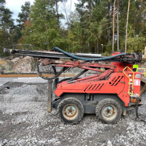 Sandvik Tamrock Commando DC 122R