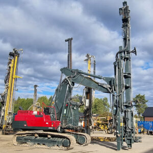 Volvo EC300 DT145 Pålningsmaskin