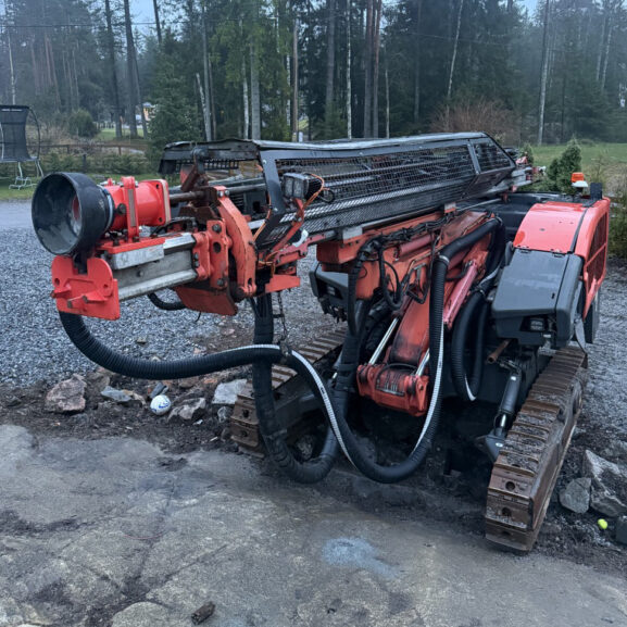 Sandvik Dino DC400