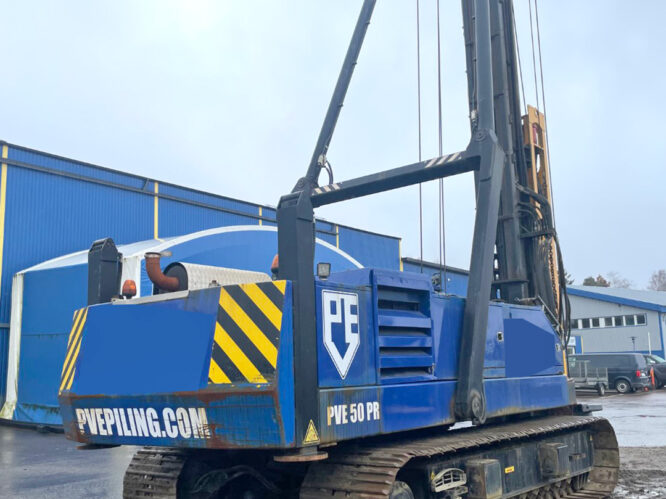 Betongpålkran PVE