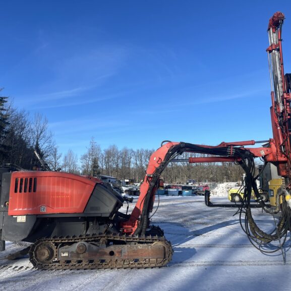 Sandvik Dino DC400Ri