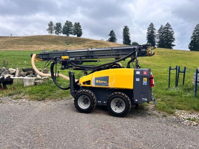 Epiroc FlexiROC T15R