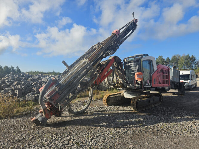 Sandvik Ranger DX800i