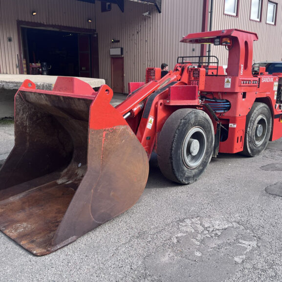 Sandvik Toro LH202