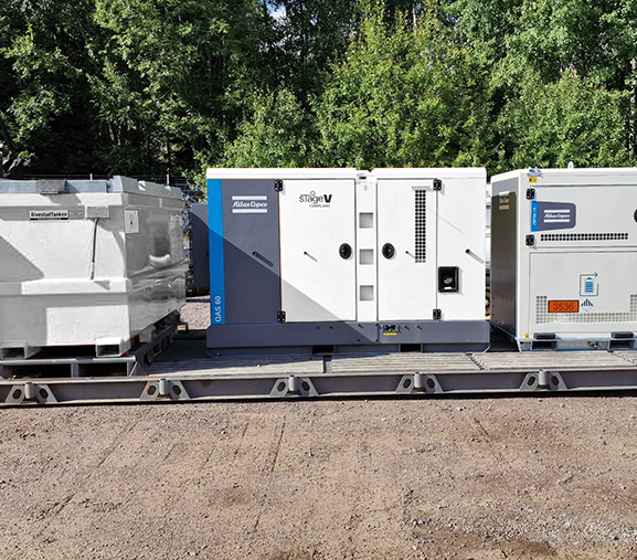 Hybridsystem monterad på lastväxlarflak